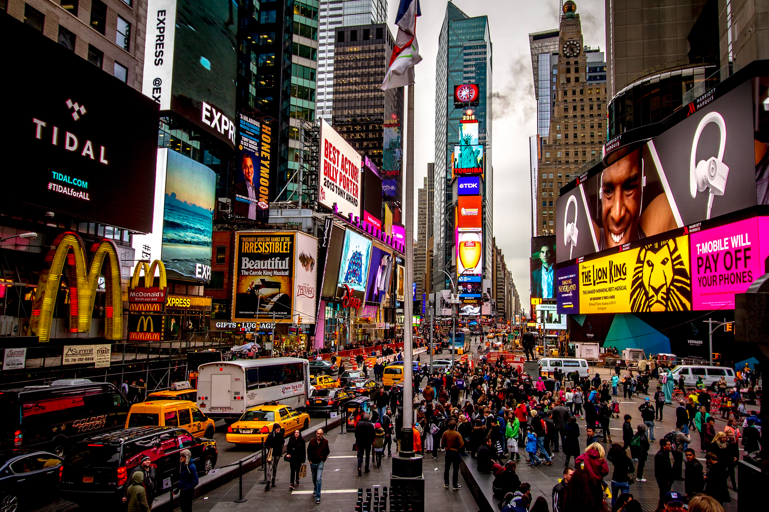 Outdoor LED digital signage installation